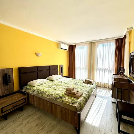 Royal Dreams - 2 * Солнечный берег